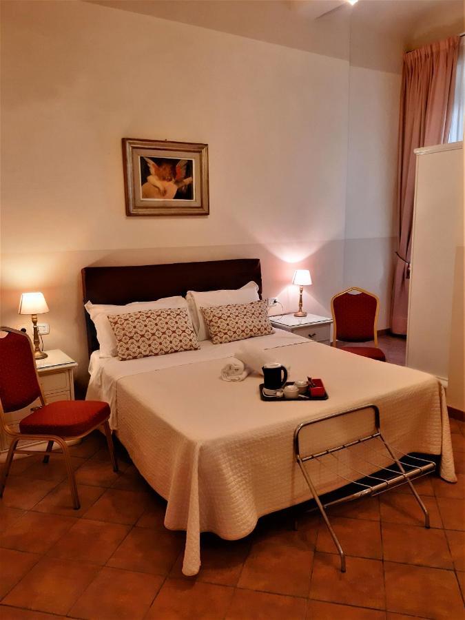 Hotel Victoria Флоренция Екстериор снимка