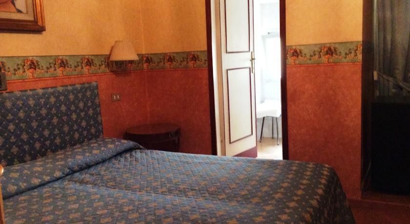 Hotel Victoria Флоренция Екстериор снимка